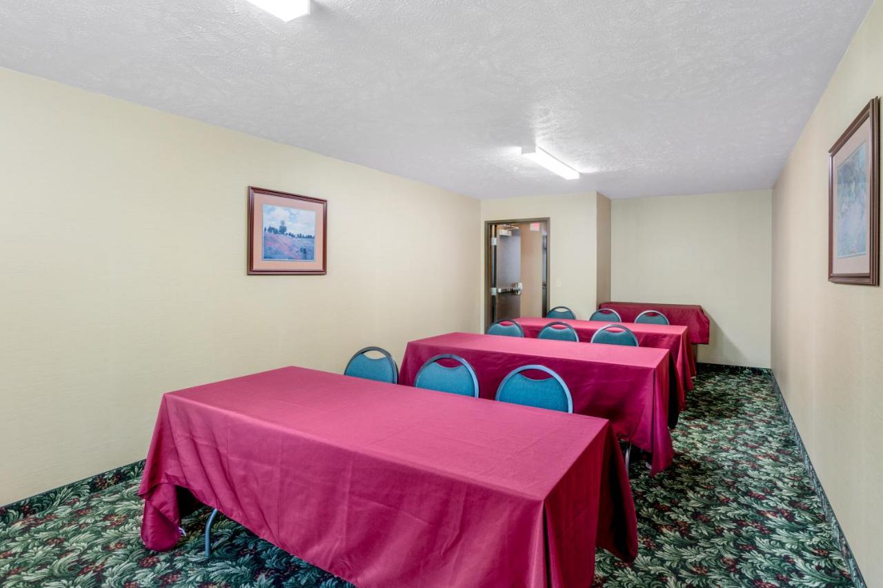Comfort Inn Huntingdon Zewnętrze zdjęcie