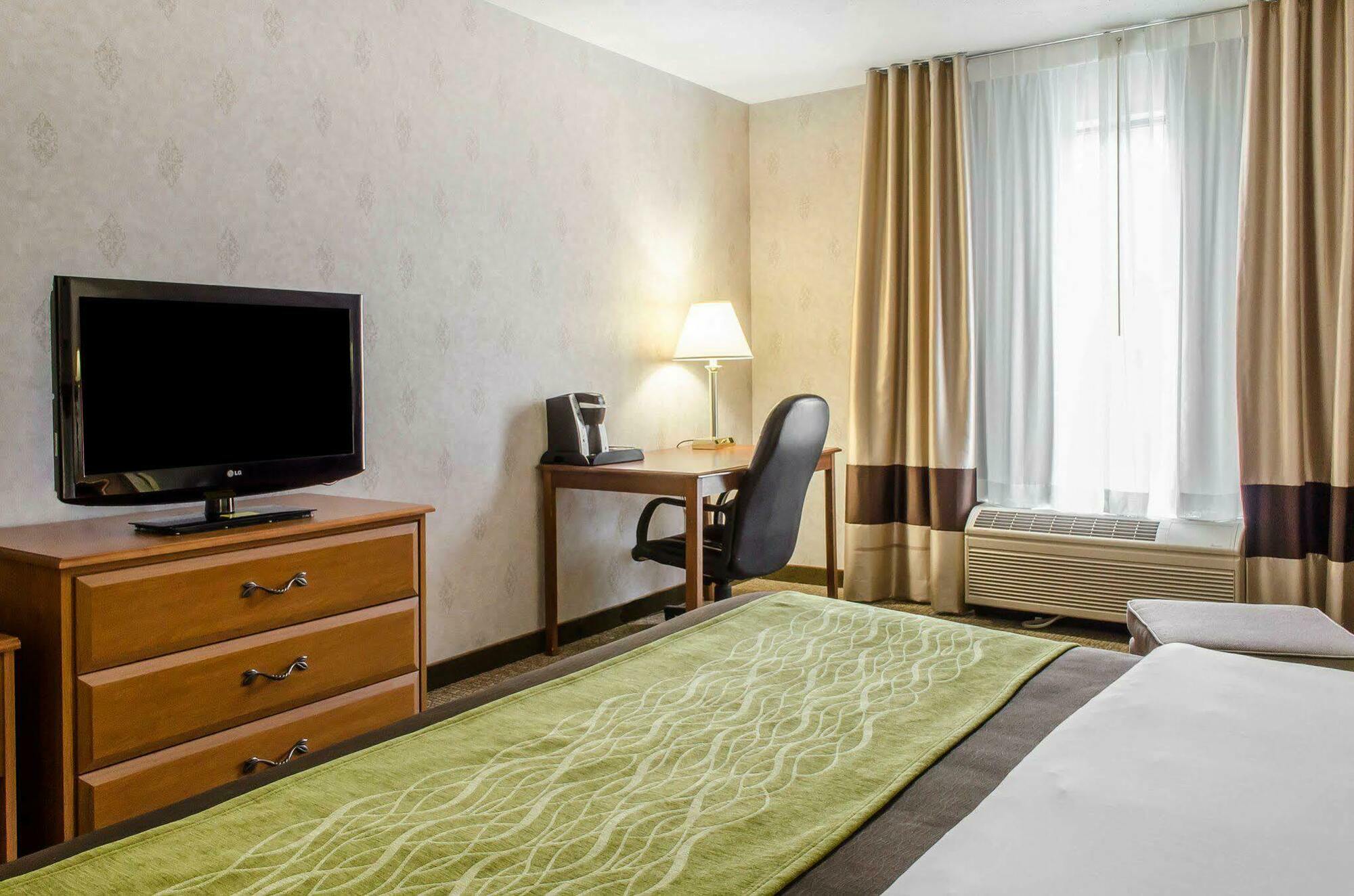 Comfort Inn Huntingdon Zewnętrze zdjęcie